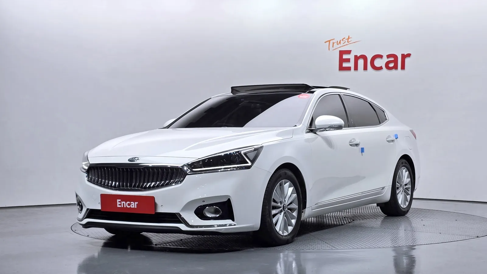 Kia K7 Luxury
