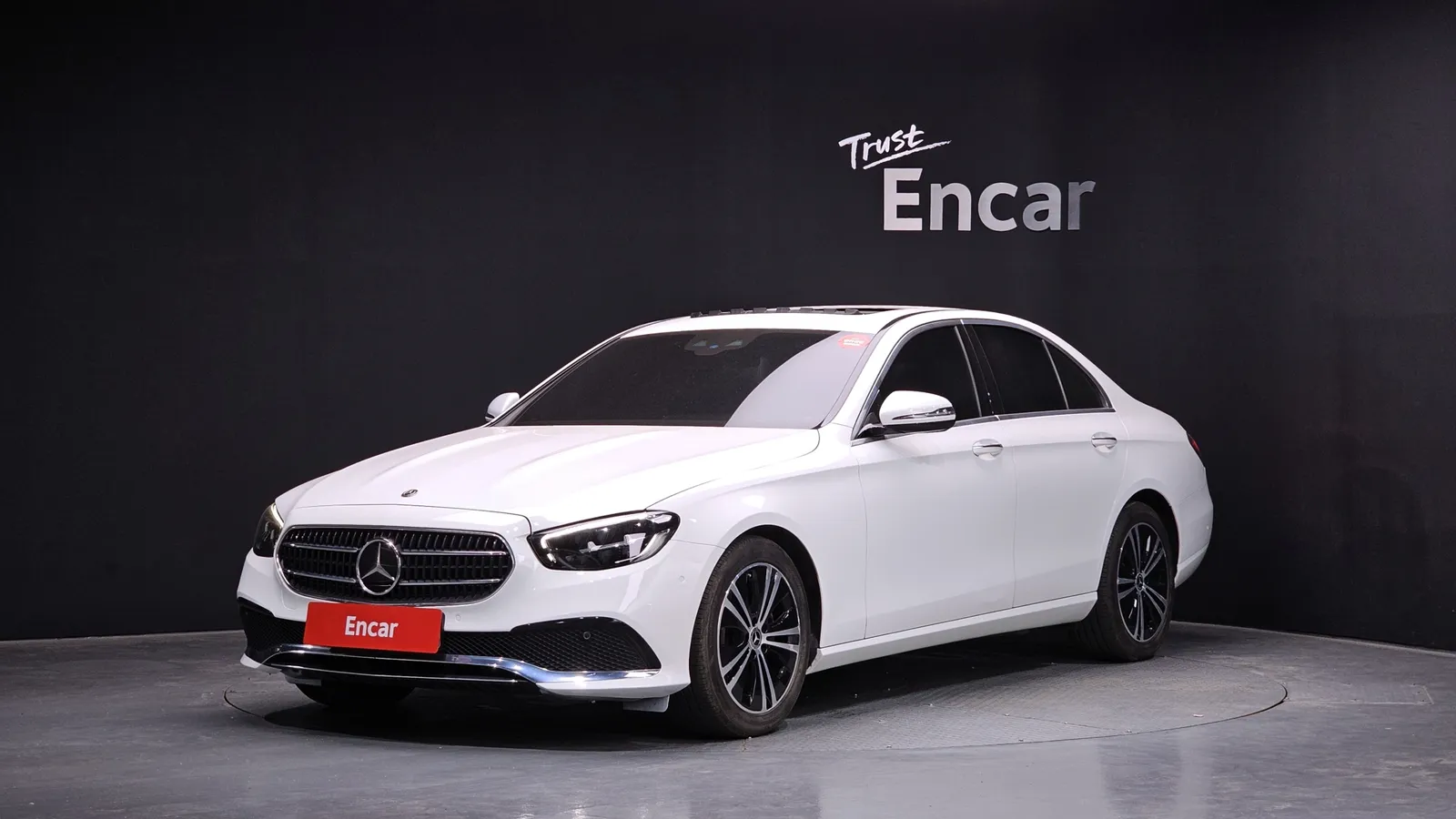 Mercedes-Benz E-Class W213 E250 Avantgarde