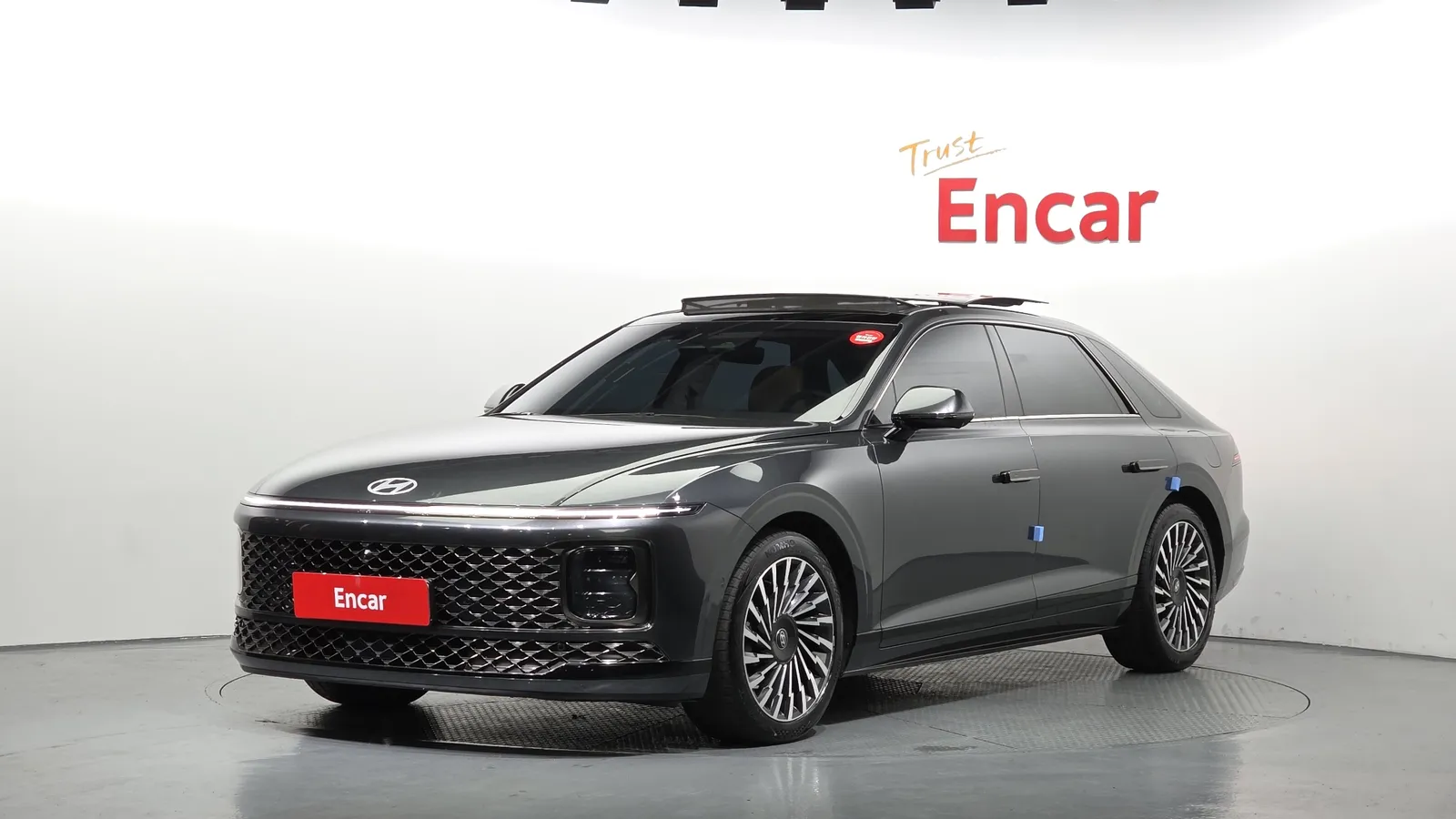 Hyundai Grandeur GN7 Calligraphy