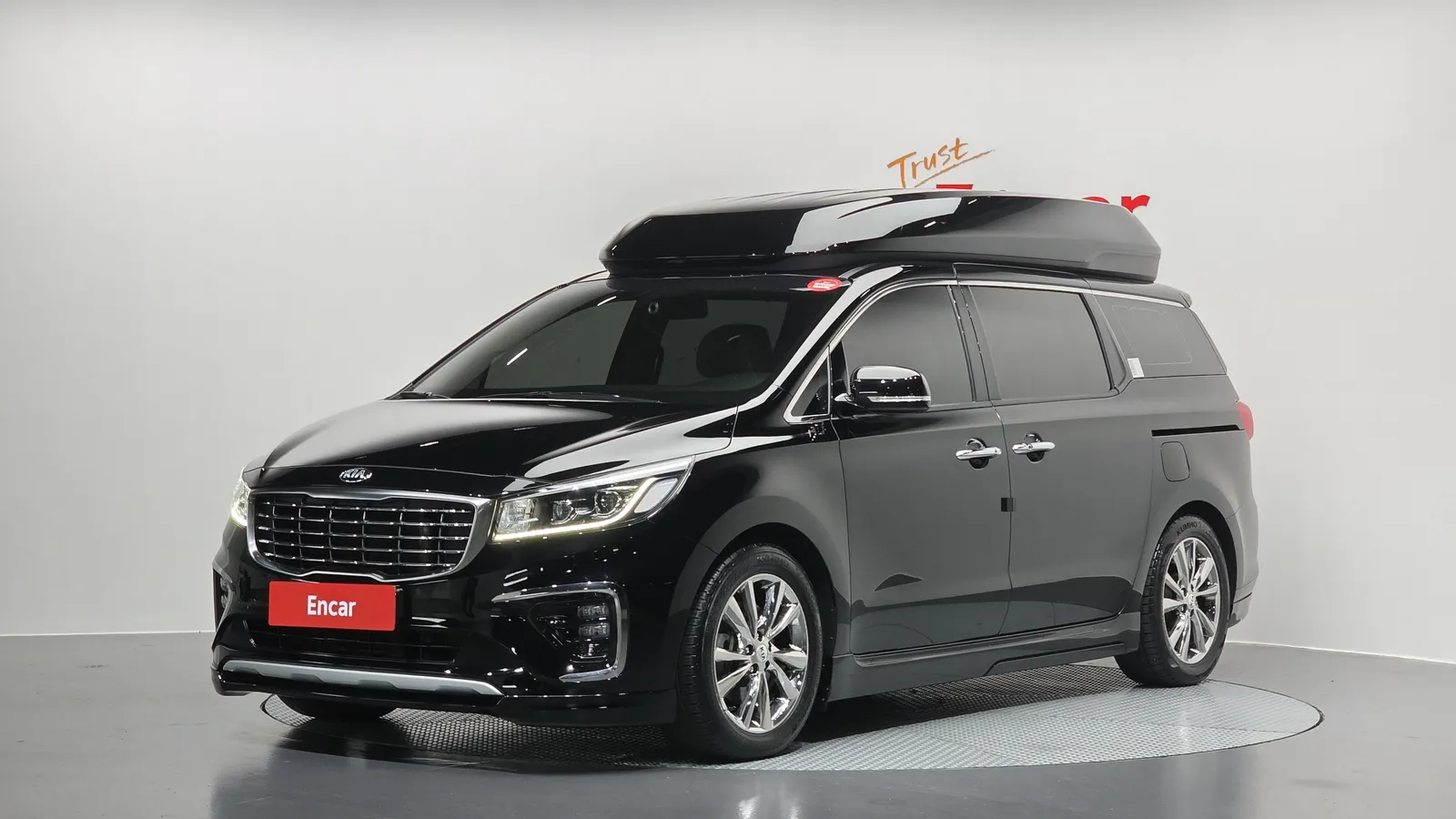 Kia Carnival YP Hi-Limousine