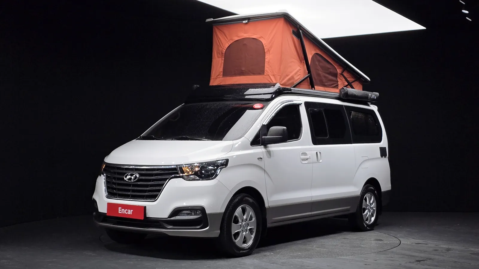Hyundai Grand Starex Camping car