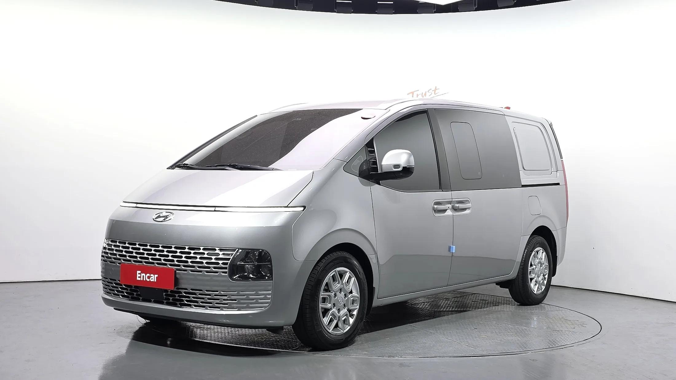 Hyundai Staria Cargo 5-Seater