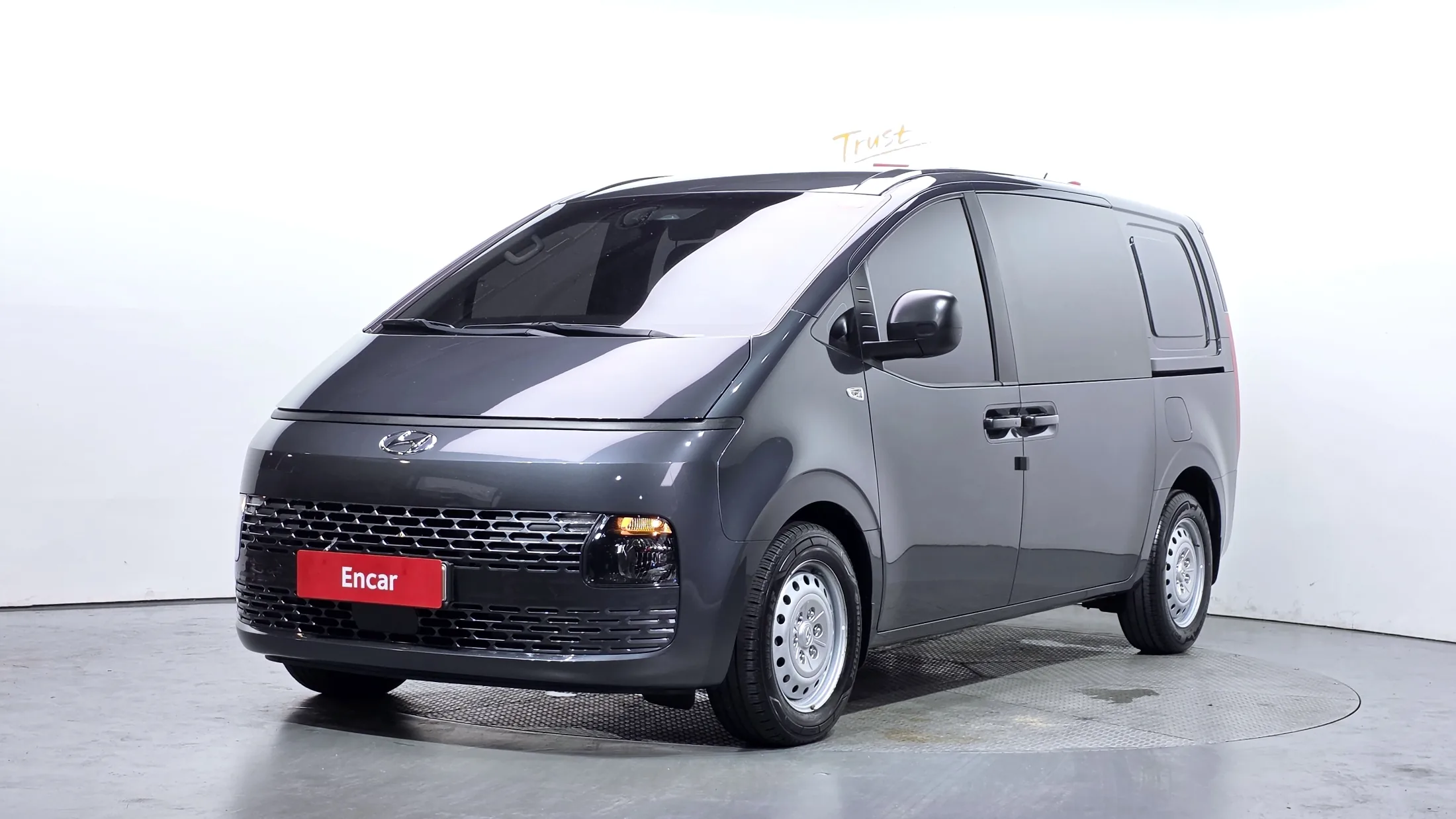 Hyundai Staria Cargo 5-Seater