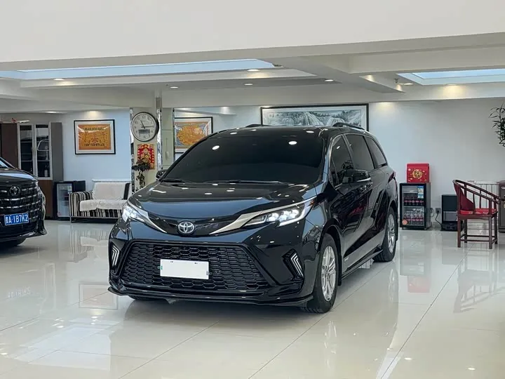 Toyota Sienna XL40 US Spec 2022