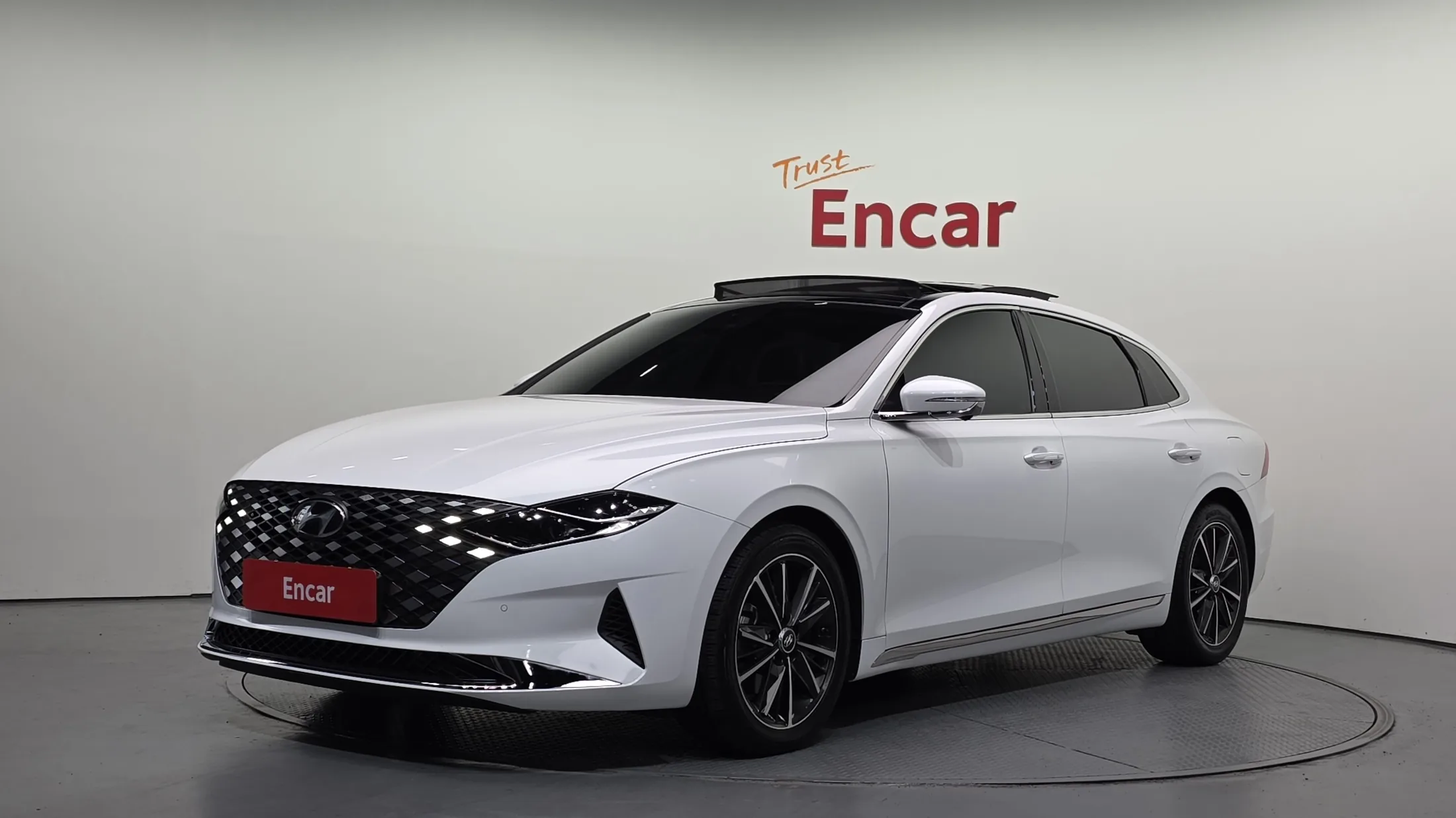Hyundai Grandeur IG 2.5