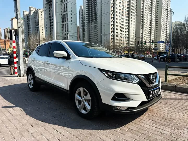 Nissan Qashqai J12 XV Premium