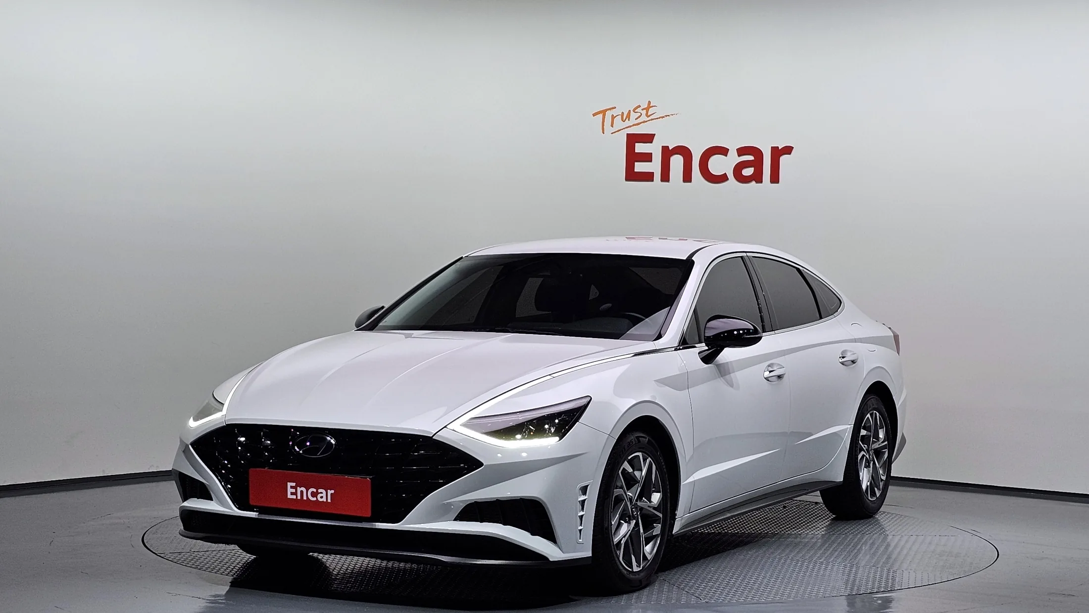 Hyundai Sonata DN8 2.0