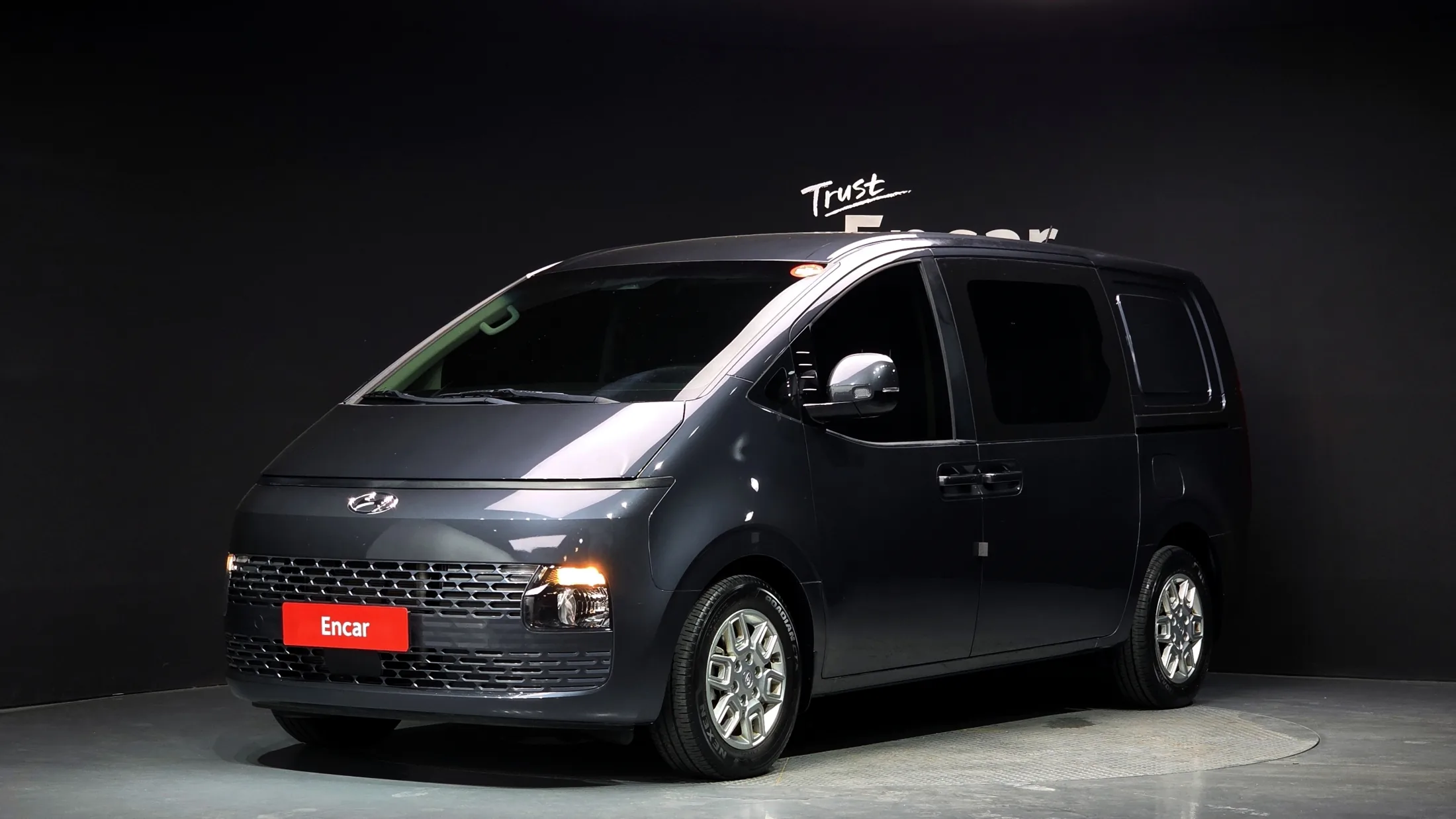 Hyundai Staria Cargo 5-Seater