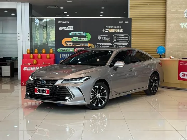 Toyota Avalon XX50 Hybrid 2.5L Luxury 2022