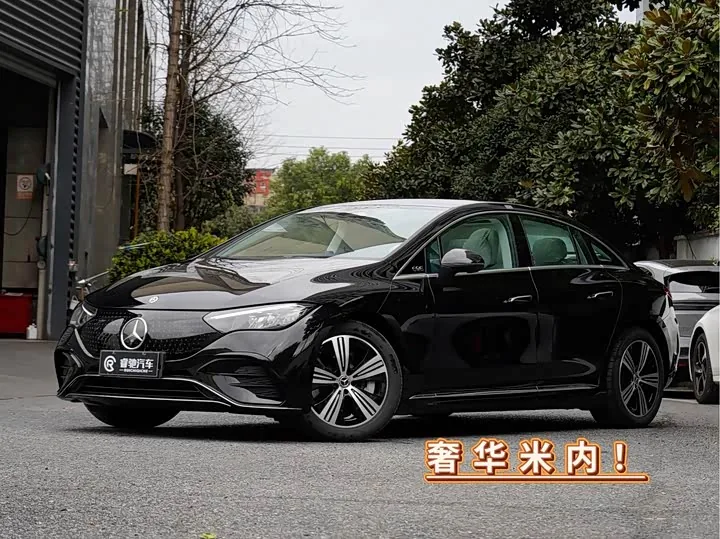 Mercedes-Benz EQE 500 4MATIC Pioneer 2025