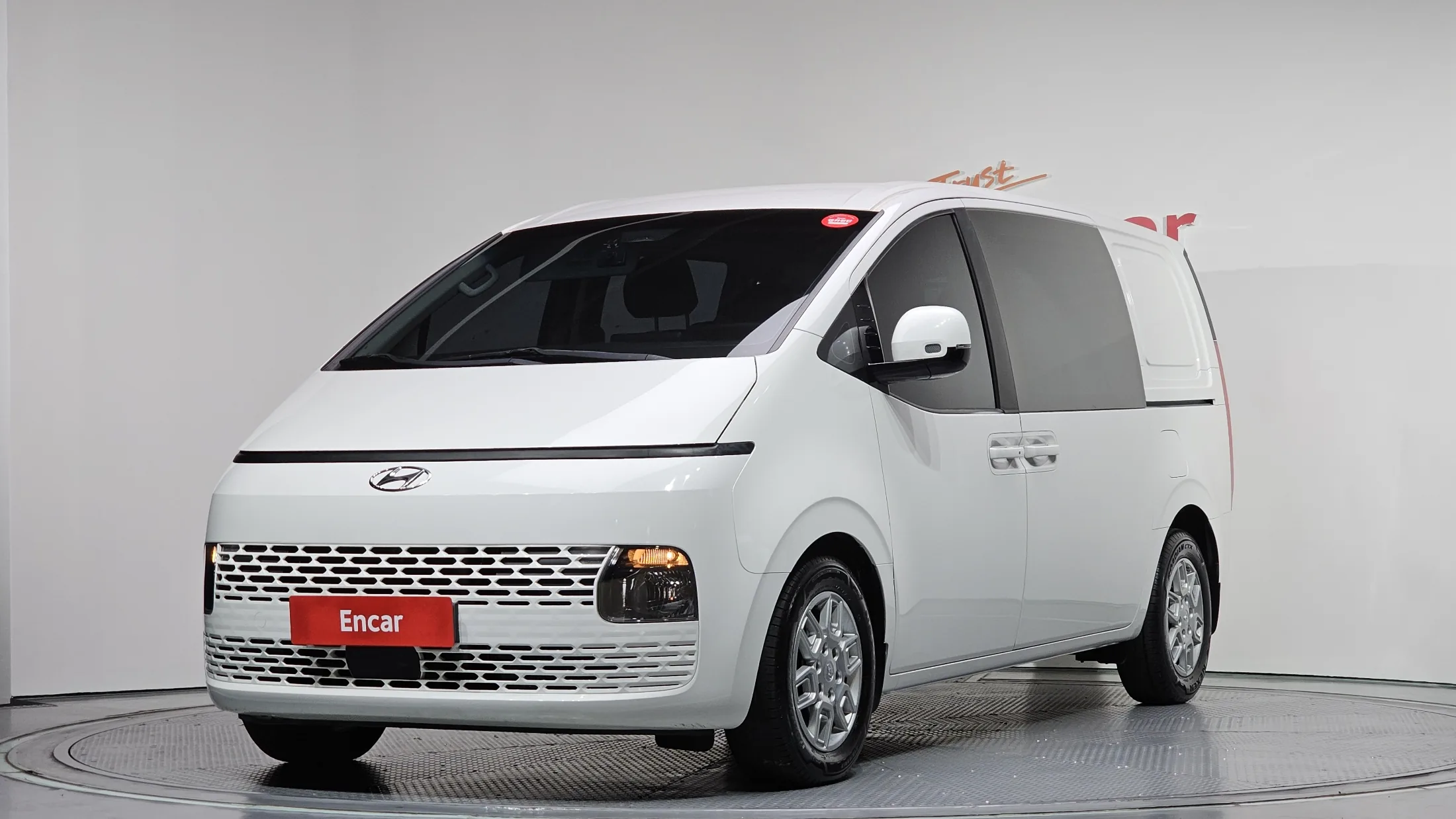 Hyundai Staria Cargo 5-Seater
