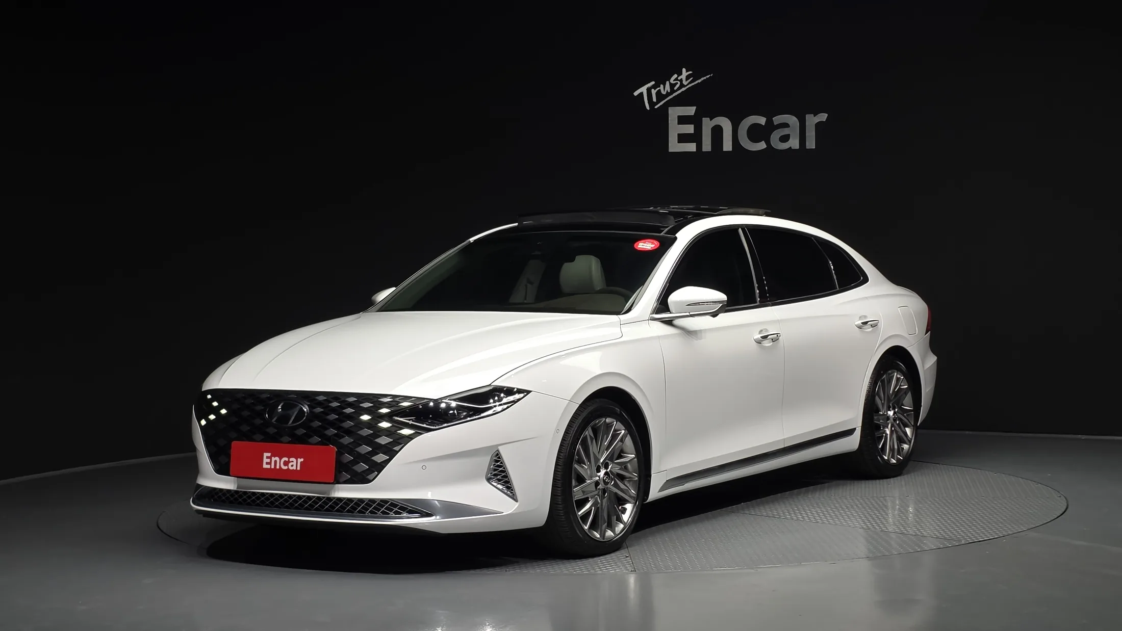 Hyundai Grandeur IG 3.3