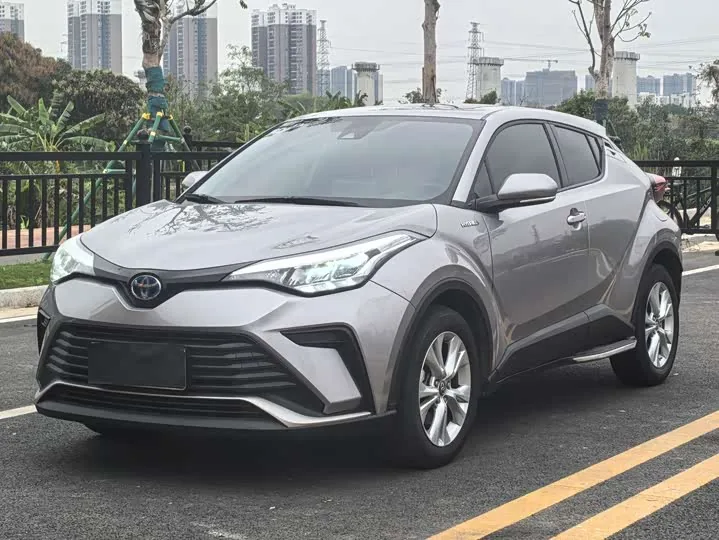 Toyota C-HR Hybrid 2.0L 2022