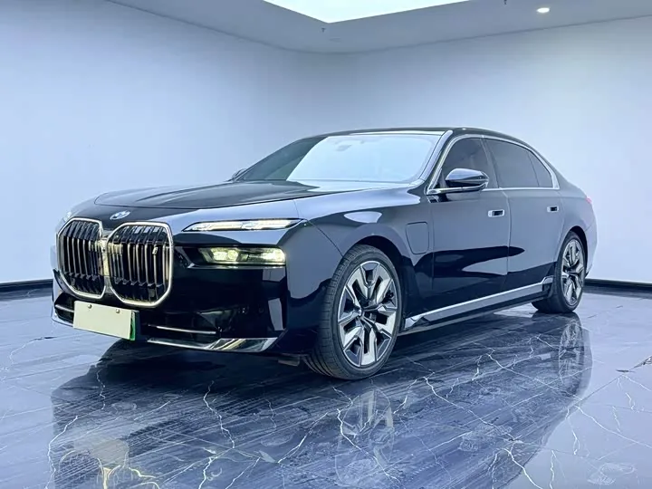 BMW i7 G70 eDrive50L Luxury 2023