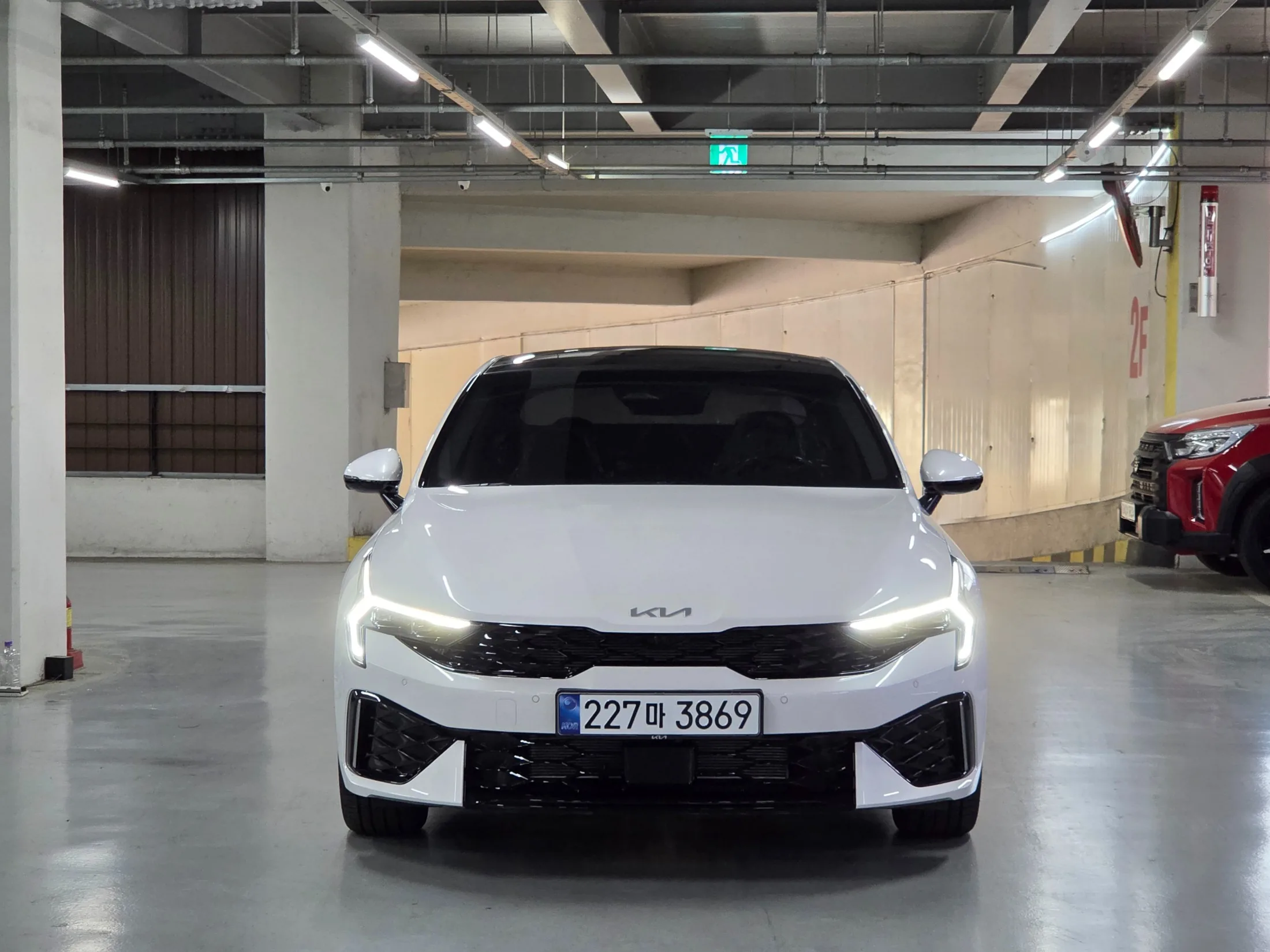 Kia K5 DL3 2.0