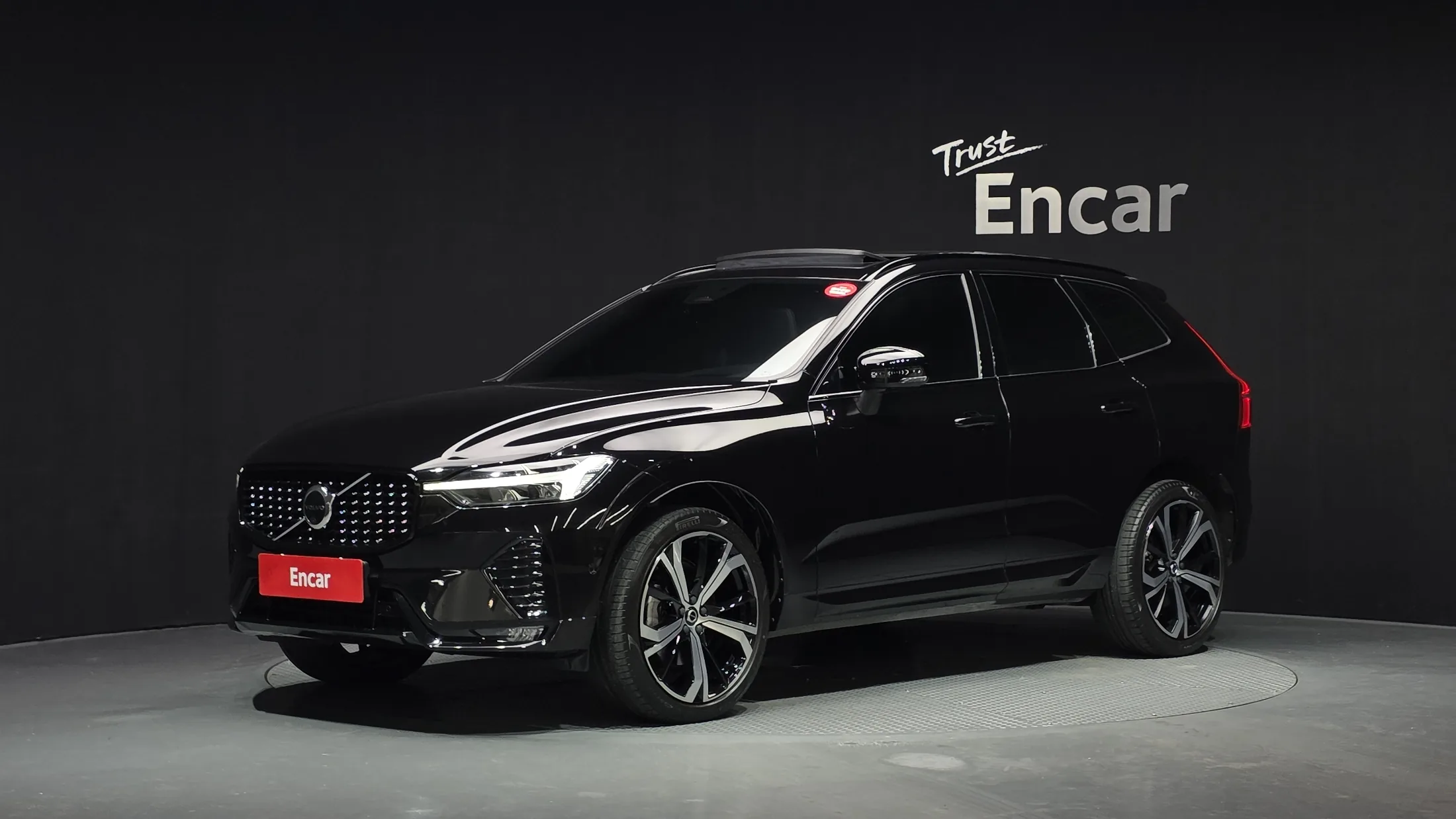 Volvo XC60 B6 R-Design