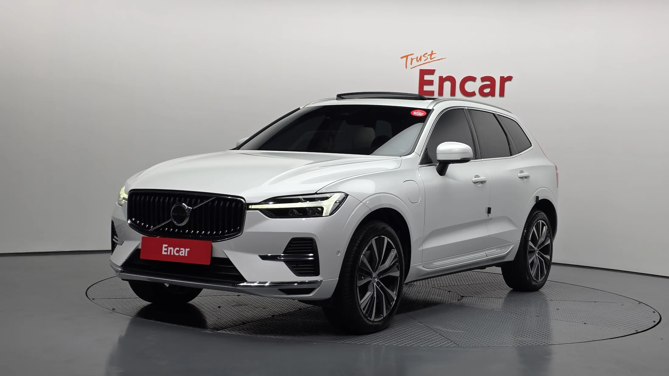 Volvo XC60 2nd gen T8 Ultimate Bright