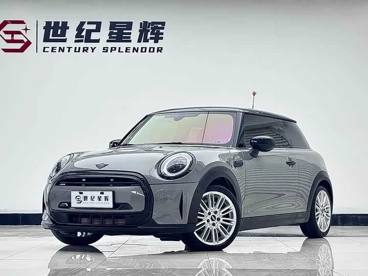 MINI Cooper Artist