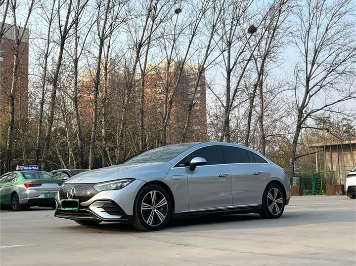 Mercedes-Benz EQE V295 350 Luxury 2022