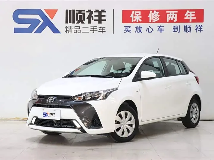 Toyota Yaris L Leading PLUS 2022