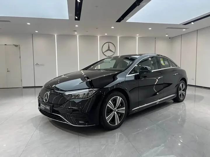 Mercedes-Benz EQE 500 4MATIC Pioneer 2025