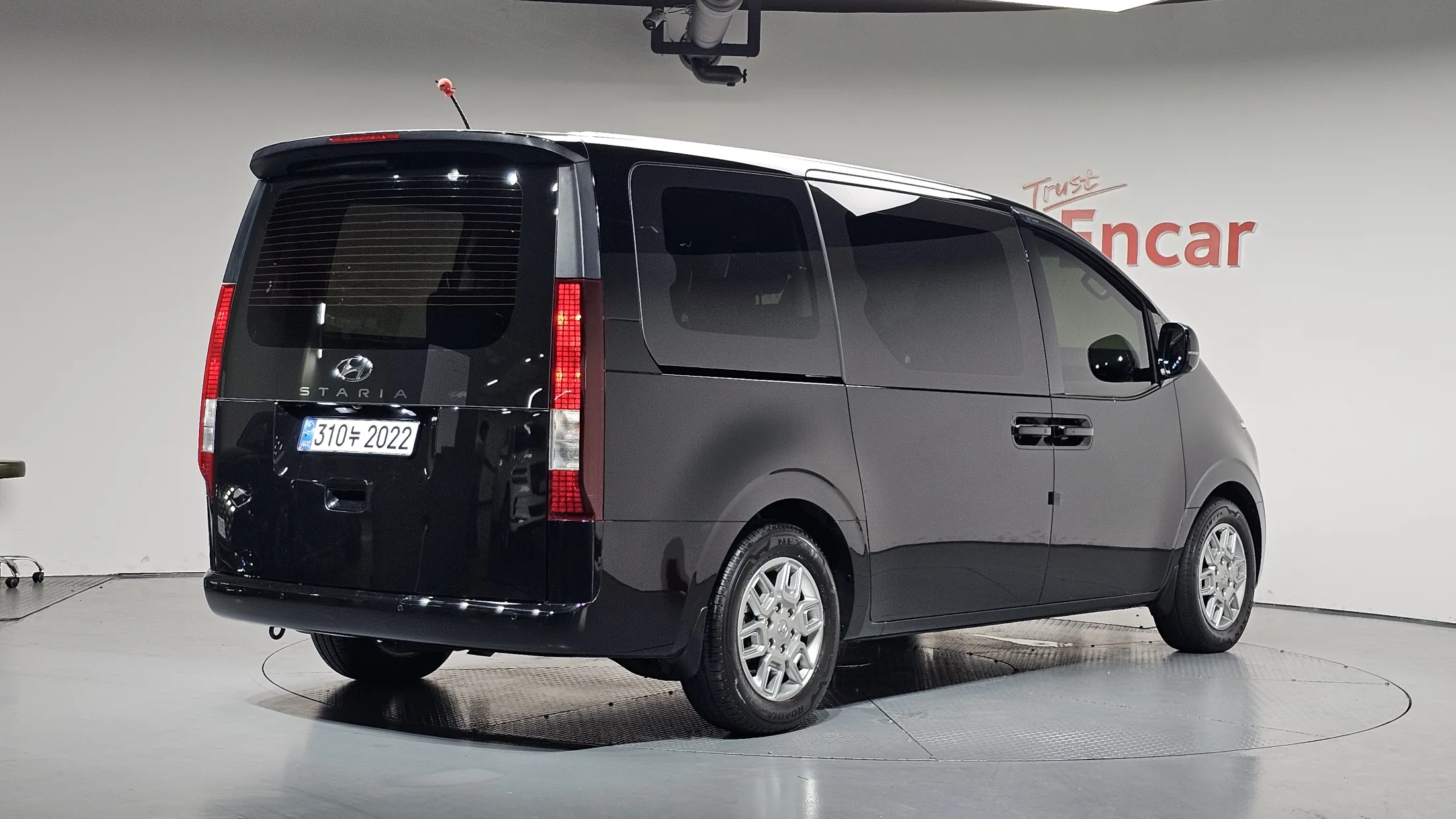 Hyundai Staria Tourer 9-Seater