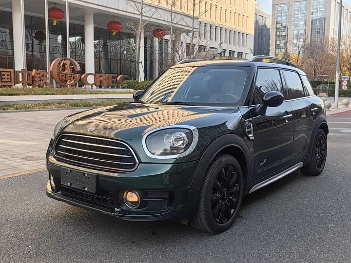 MINI Countryman F60 COOPER ALL4 Classic