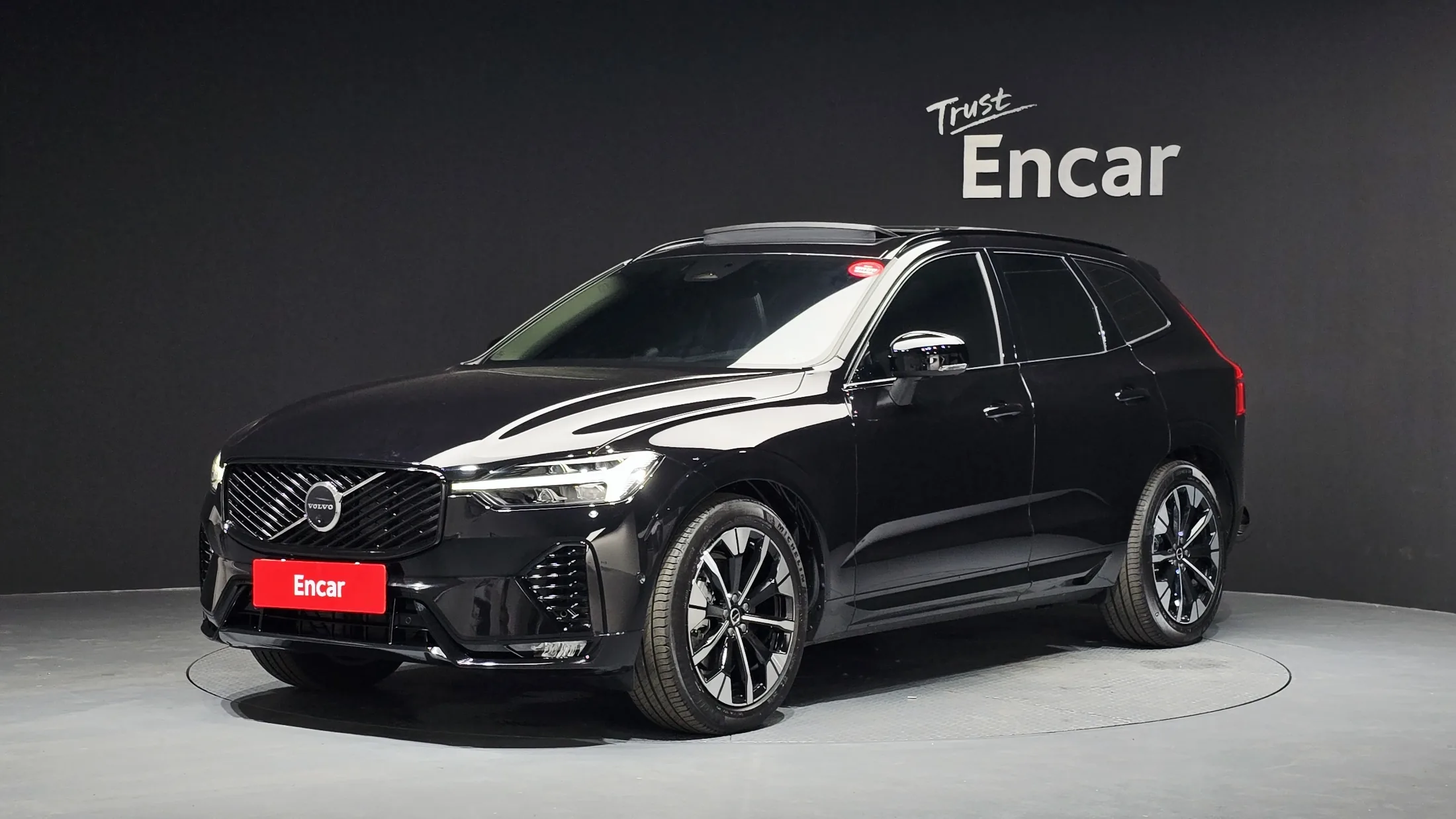Volvo XC60 2 B5 Ultra Dark Air Sus