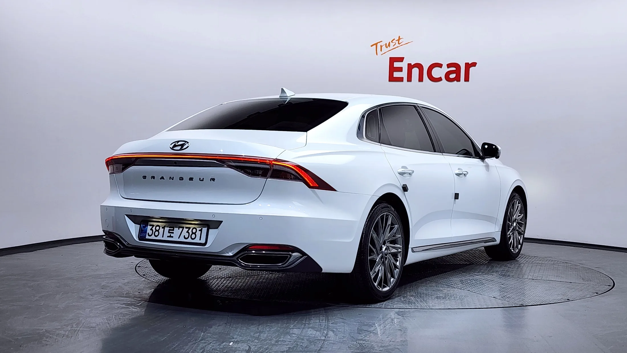 Hyundai Grandeur IG 2.5
