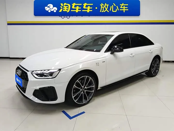 Audi A4L B9 40 TFSI Luxury Dynamic 2024