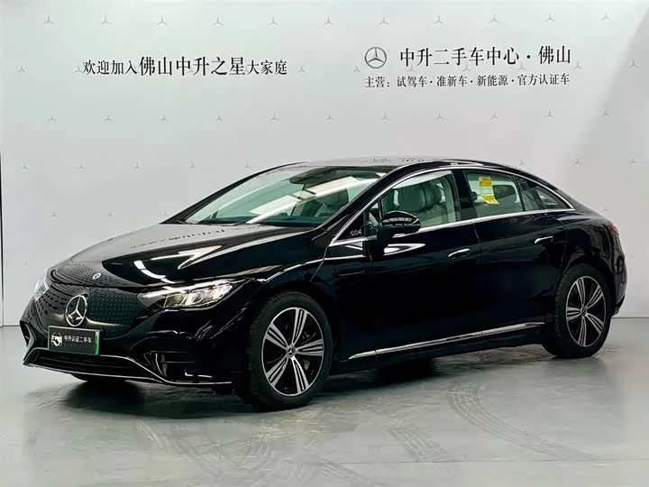 Mercedes-Benz EQE V295 500 4MATIC Luxury 2025