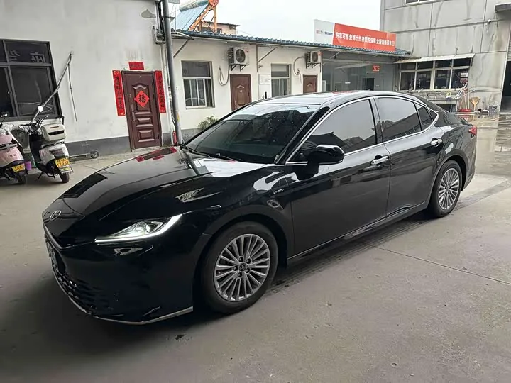 Toyota Camry XV70 2.0HGVP Luxury 2024