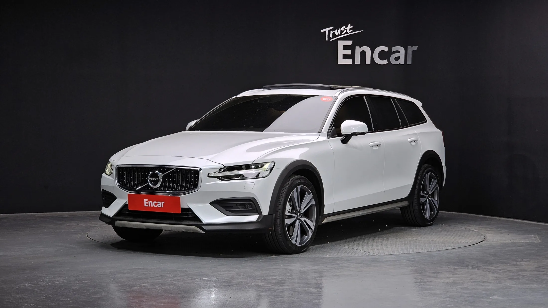 Volvo V60 Cross Country 2nd Gen B5 Pro AWD