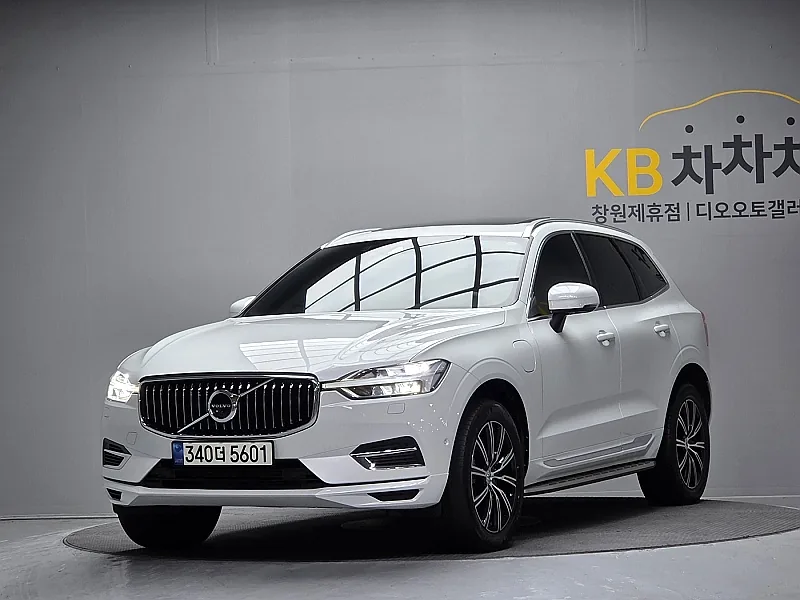 Volvo XC60 2nd Generation T8 Inscription