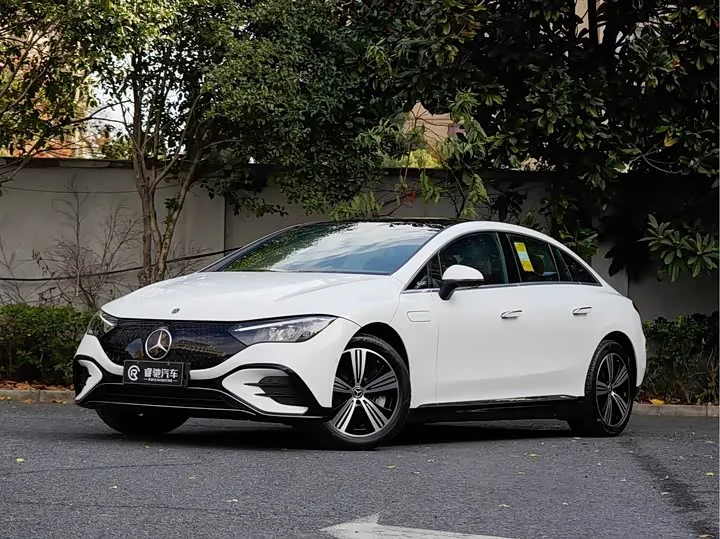 Mercedes-Benz EQE 500 4MATIC Pioneer 2025