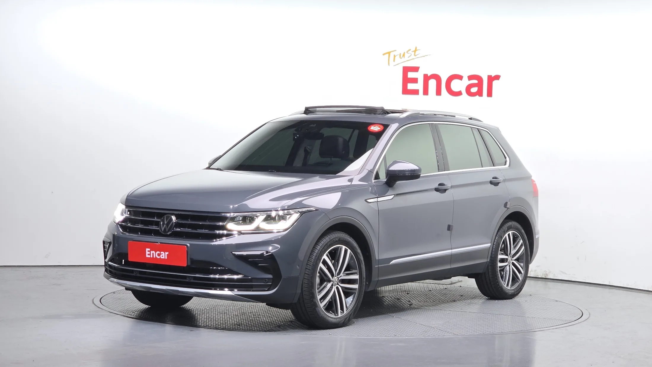 Volkswagen Tiguan 2nd generation Prestige