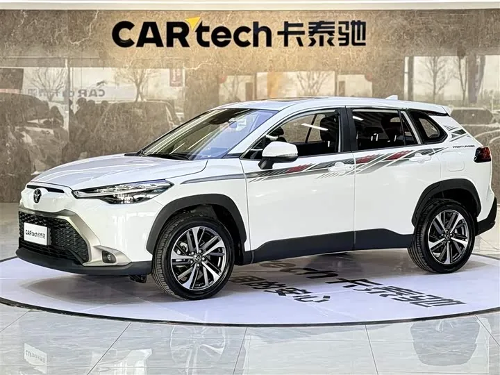 Toyota Frontlander 2.0L CVT Luxury PLUS 2022