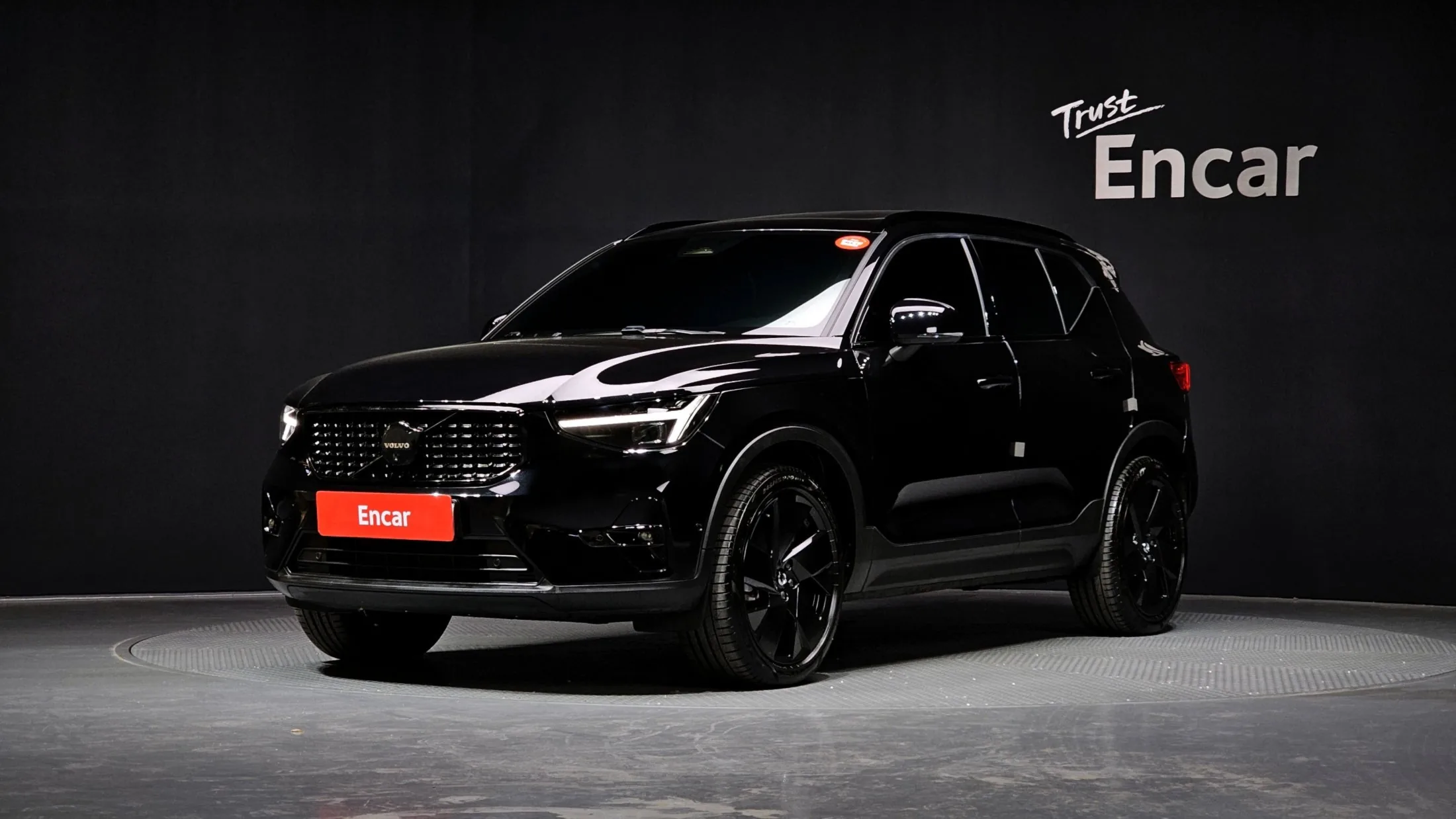 Volvo XC40 B4 Black Edition