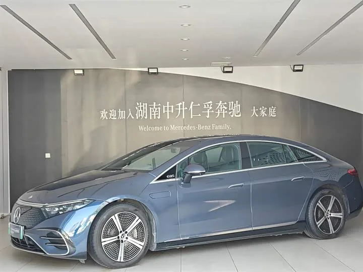 Mercedes-Benz EQS 450+ Luxury 2023