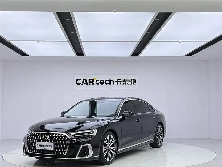 Audi A8 D5 50 TFSI quattro Premium Selection 2023