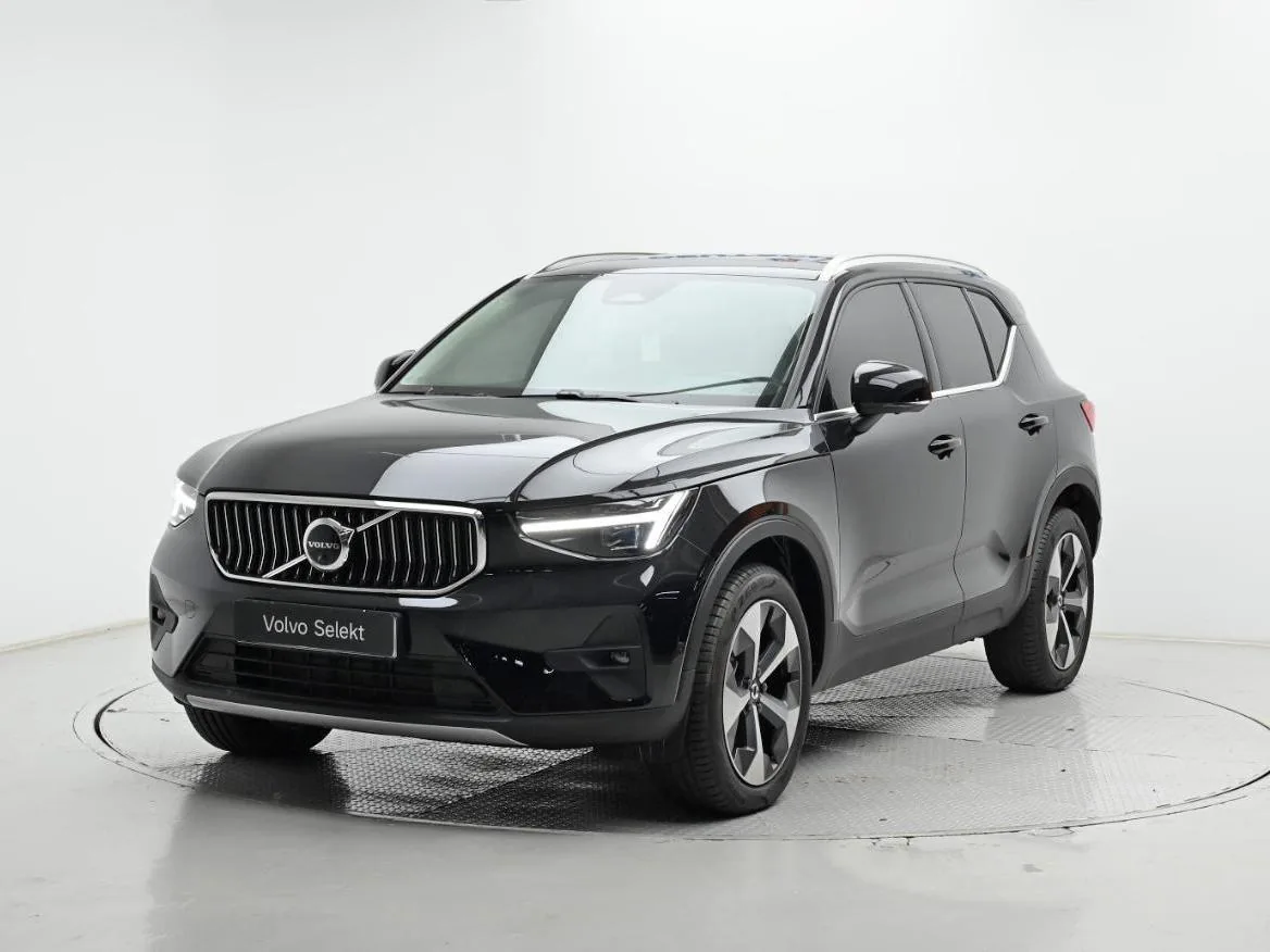 Volvo XC40 B4 Ultra Bright