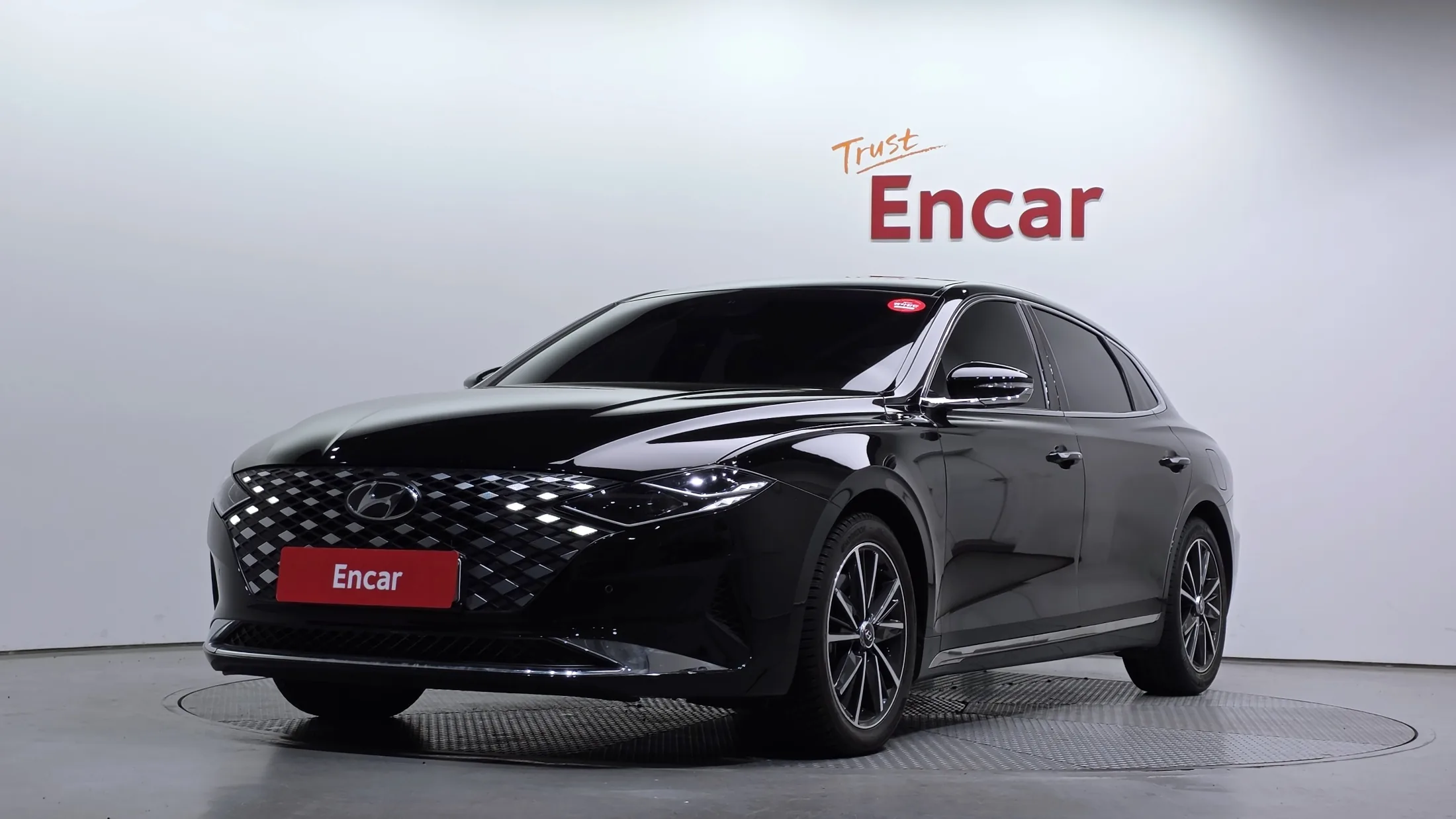 Hyundai Grandeur IG 3.3