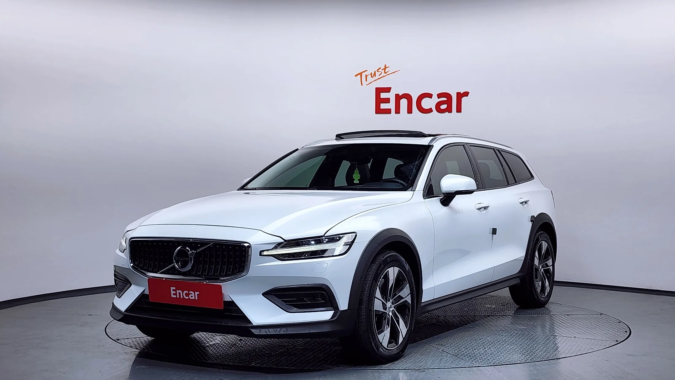 Volvo V60 Cross Country 2nd gen B5 AWD