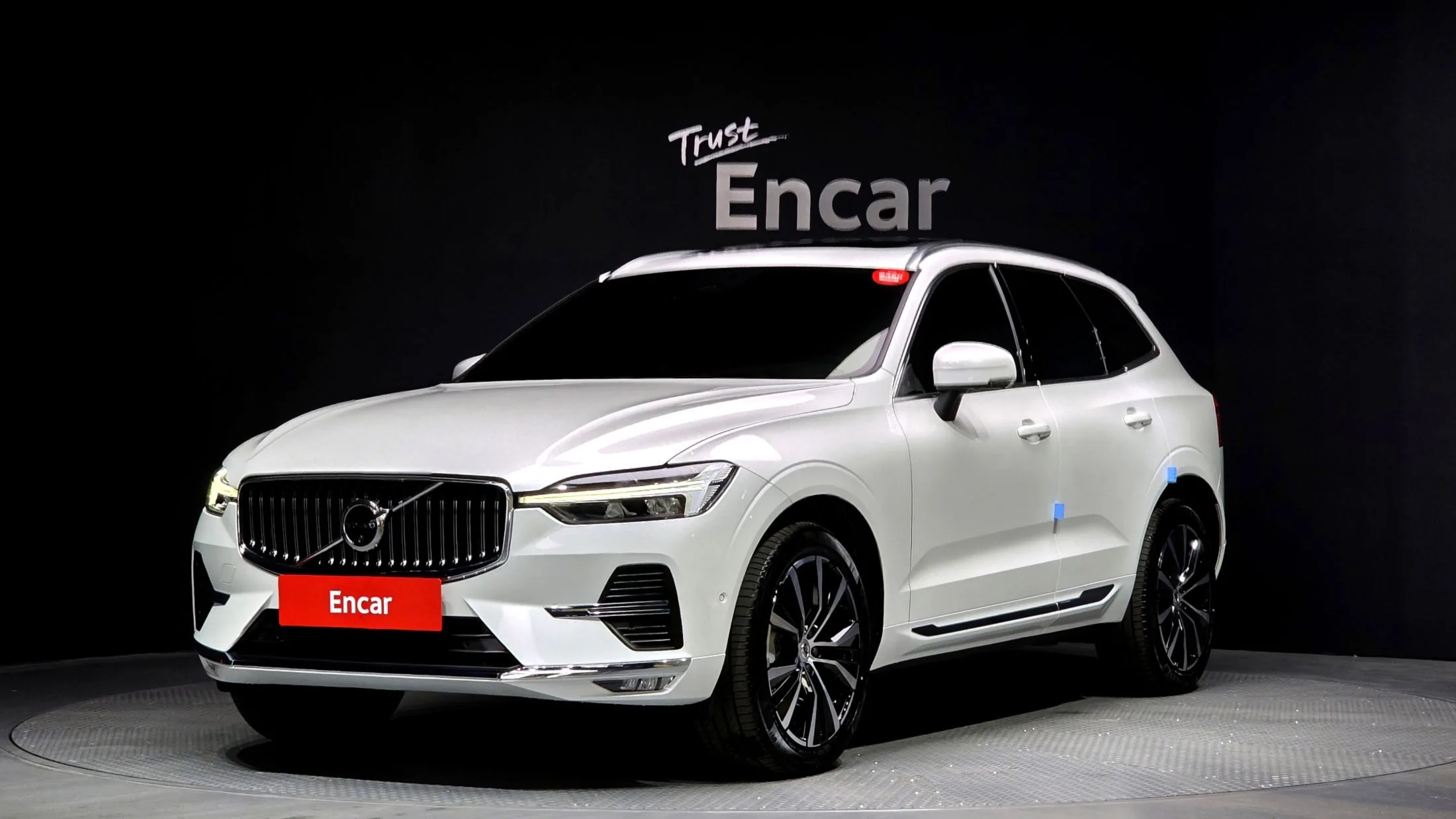 Volvo XC60 2nd Gen B6 Ultimate Bright