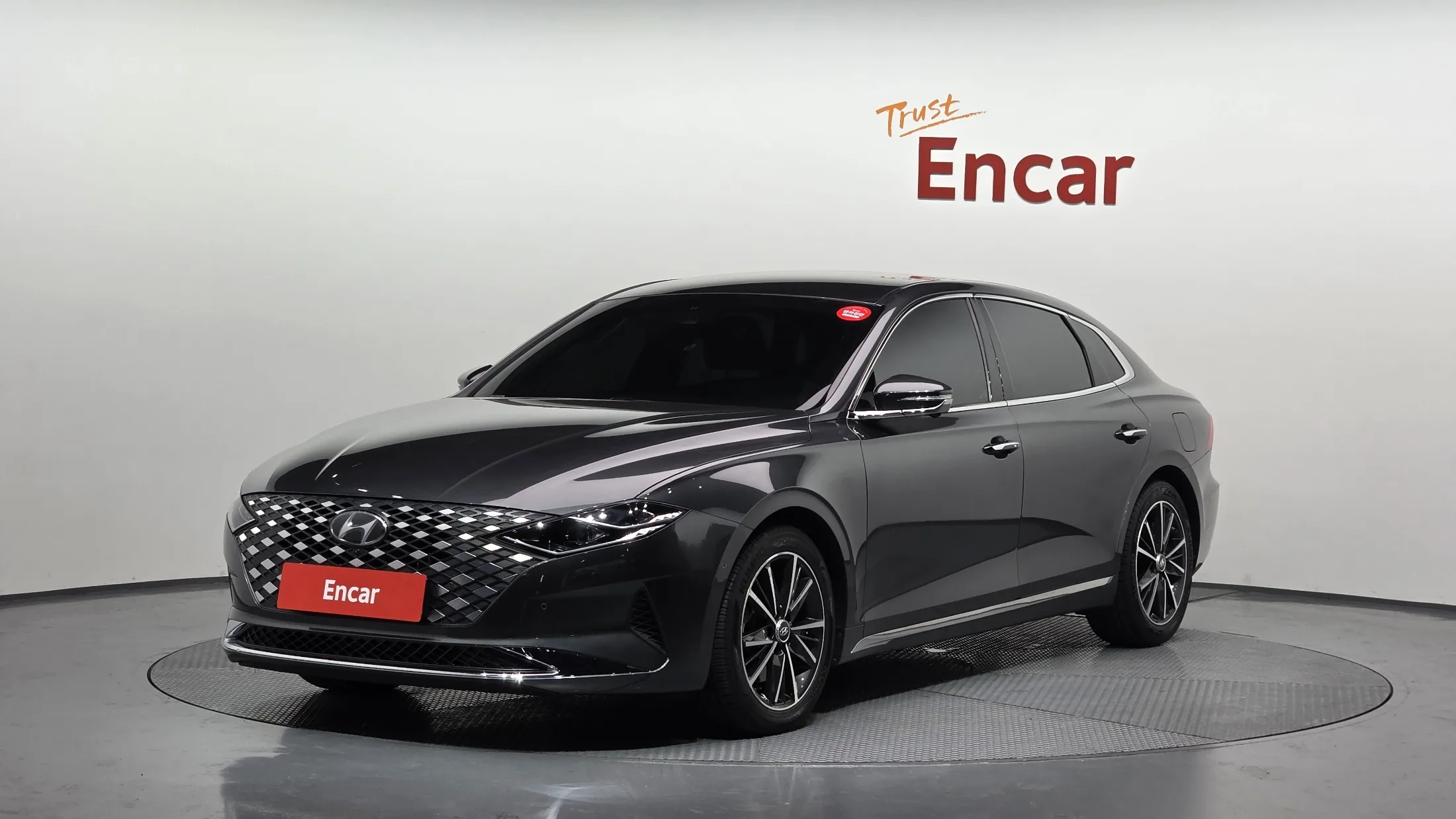 Hyundai Grandeur IG 3.3