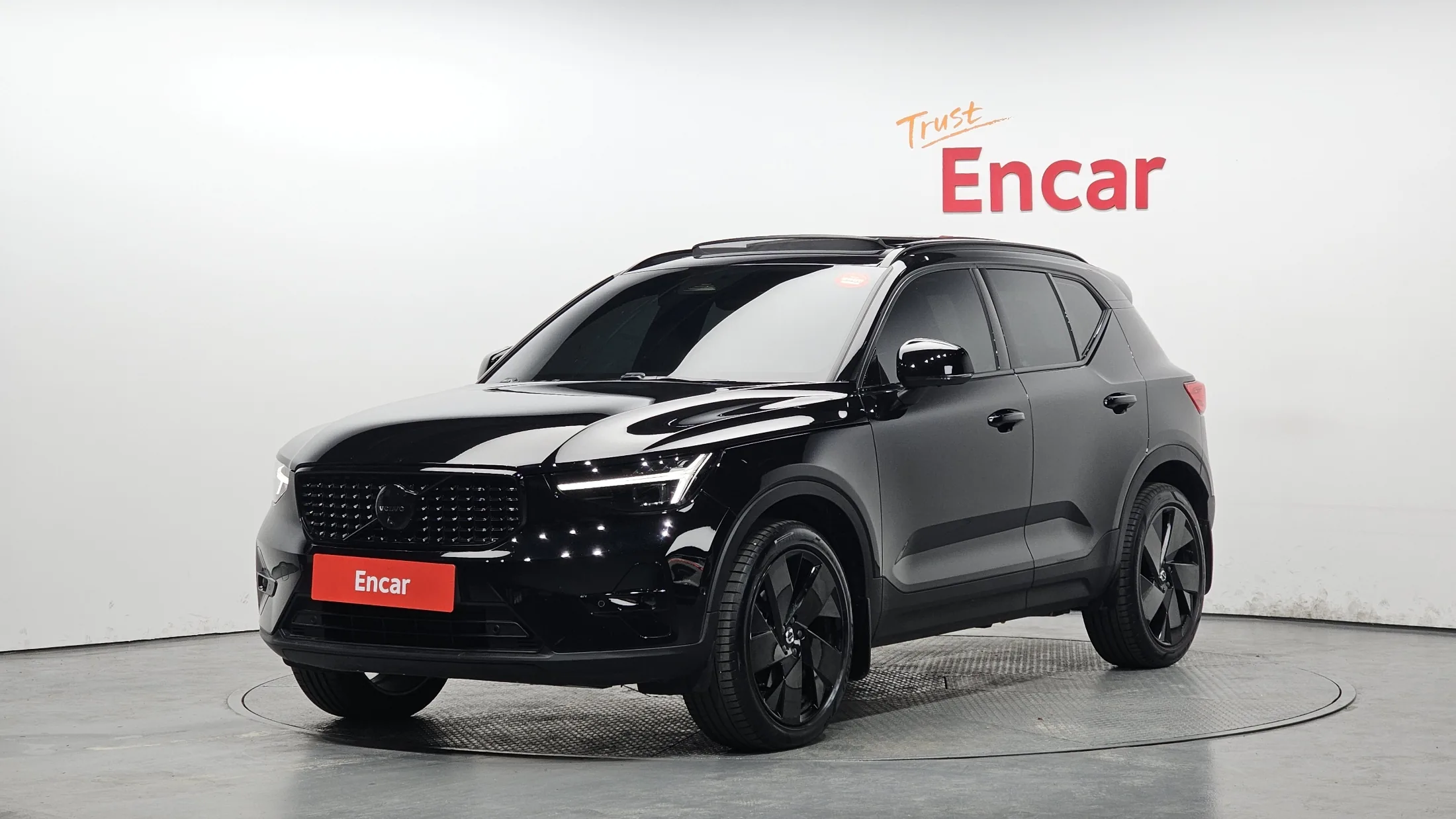 Volvo XC40 B4 Black Edition