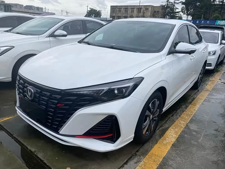 Changan Eado Plus 1.4T GDI DCT Premium 2023