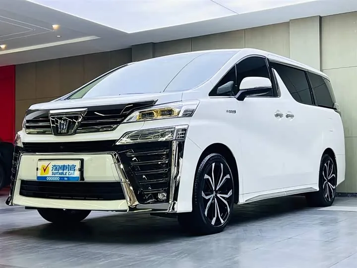 Toyota Vellfire 2.5 Platinum 2022