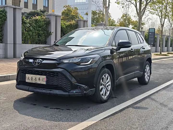 Toyota Frontlander Leading 2024