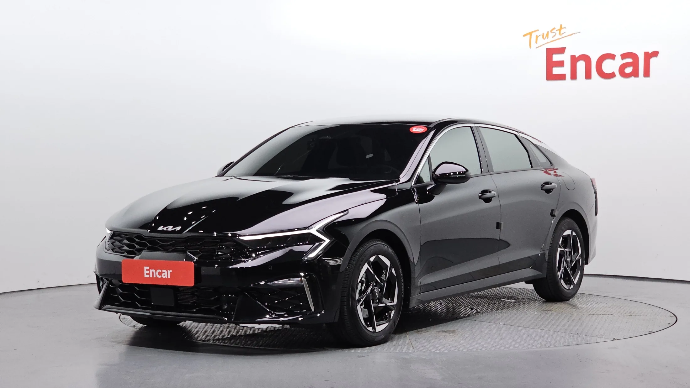 Kia K5 DL3 2.0